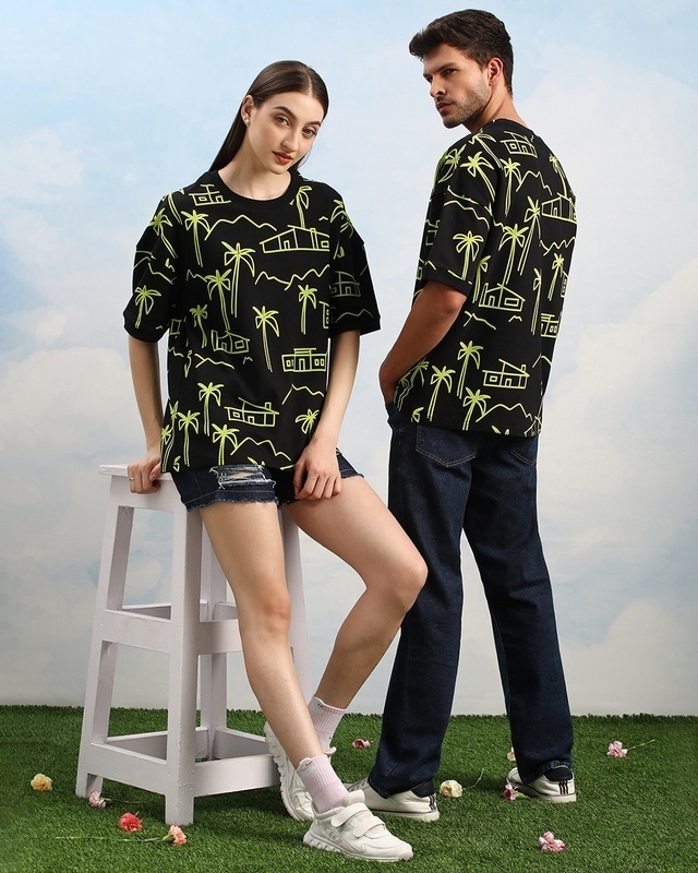 Shop Unisex Black Graphic Printed Loose Fit T-shirt-Front