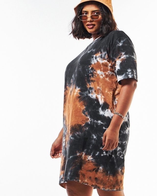 Shop Women's Black & Brown Tie & Dye Oversized Plus Size T-Shirt Dress-Front