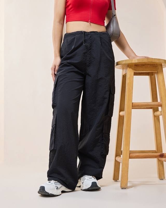 Cargo trousers with elasticated pant legs :: LICHI - Online fashion store