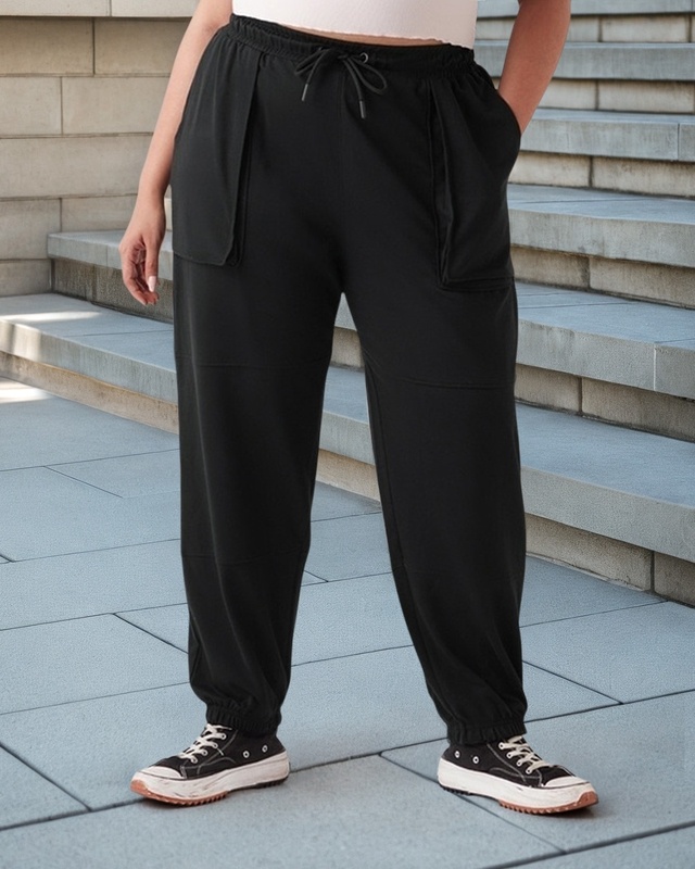 Shop Women's Black Oversized Plus Size Cargo Joggers-Front