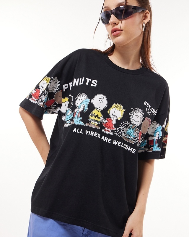 Shop Women's Black Peanuts Gang Graphic Printed Oversized T-shirt-Front