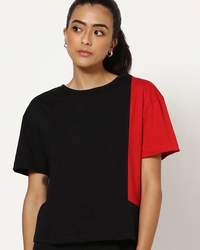 Shop Women's Black & Red Smiling Mickey Graphic Printed Oversized Short Top-Front