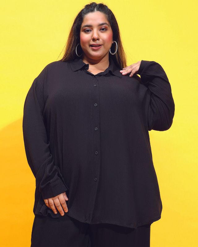 Shop Women's Black Relaxed Fit Plus Size Shirt-Front