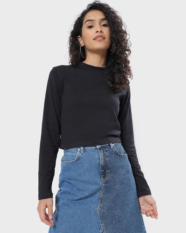 Shop Women's Black Slim Fit Snug Top-Front