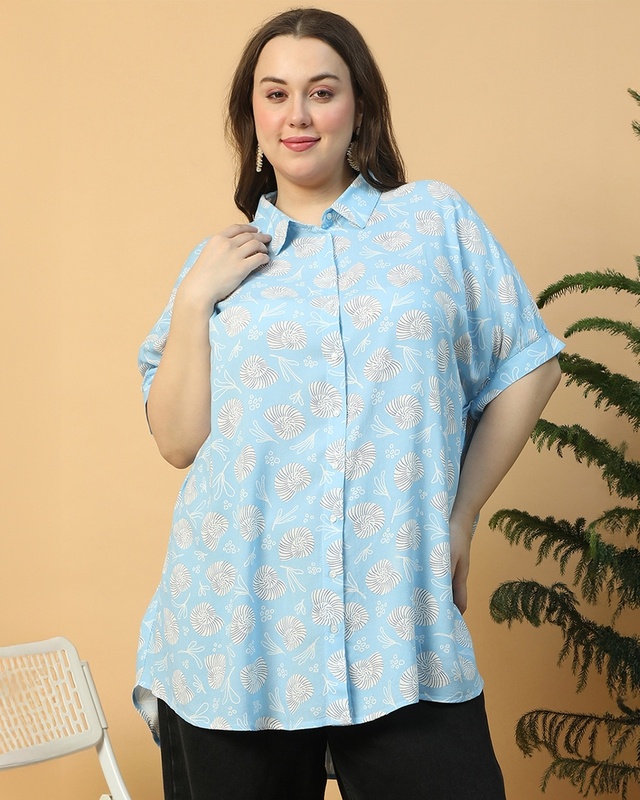 Shop Women's Blue All Over Printed Boxy Fit Plus Size Tunic Shirt-Front