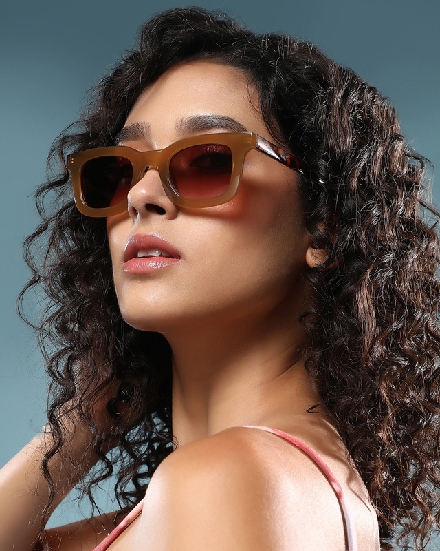 Shop Women's Brown Wayfarer Polarised Lens Sunglasses-Front