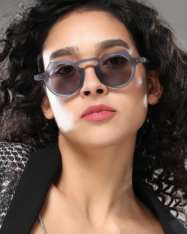 Shop Women's Grey Round Polarised Lens Sunglasses-Front