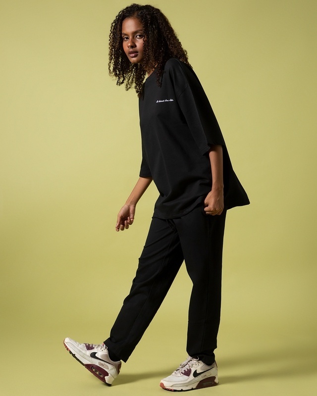 Shop Women's Nova Black Relaxed Fit Joggers-Front