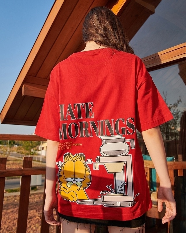 Shop Women's Red Garfield Hates Mornings Graphic Printed Oversized T-shirt-Front