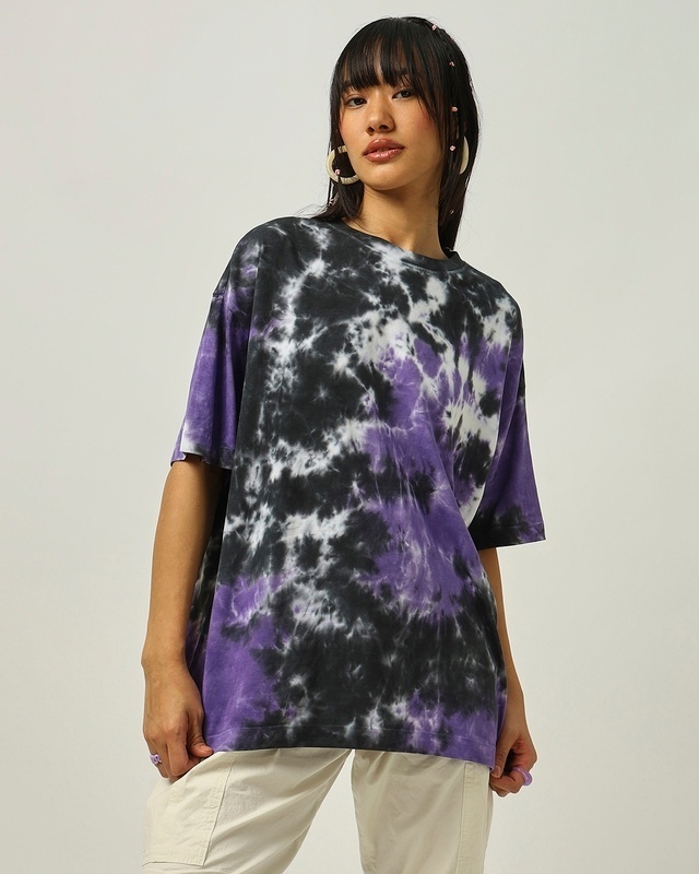 Shop Women's Black & White Tie & Dye Oversized T-shirt-Front