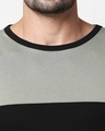 Shop Men's Plain Horizontal Three Panel Vest(Laurel Green-Black-Scarlet Red)