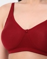 Shop Non Padded Non Wired Double Layered Moulded Fabric T Shirt Bra In Maroon-Full