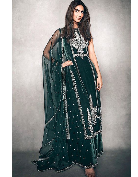 Vaani Kapoor - Bollywood Designer Dresses | Bewakoof Blog