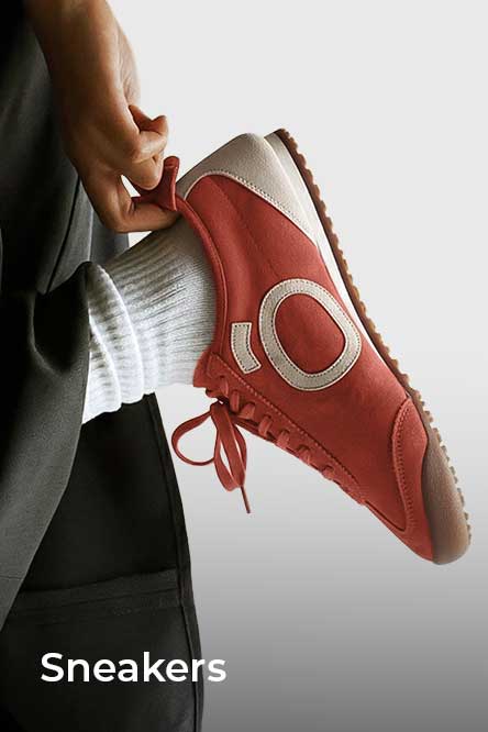 sneakers-for-men?manufacturer_brand=bewakoof%C2%AE