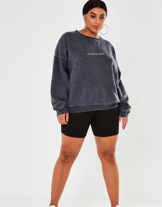 Plus Size Sweatshirts Outfits for Women