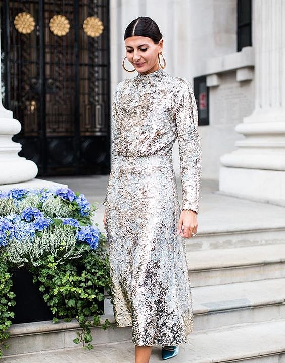 9 Tips for Sparkly Outfits - How to Wear Sparkles and Sequins