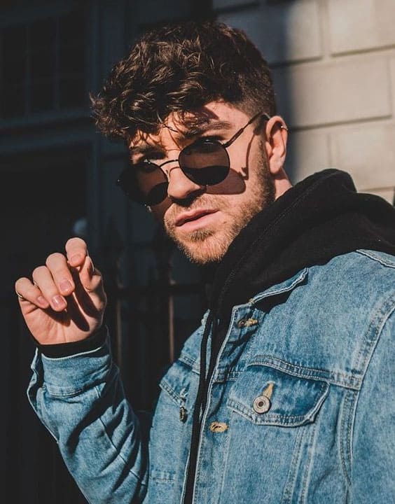 Round - Types of Sunglasses for Men | Bewakoof Blog