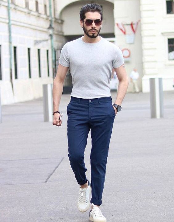 8 Awe inspiring Casual Outfits For Men To Wear On 1st Date