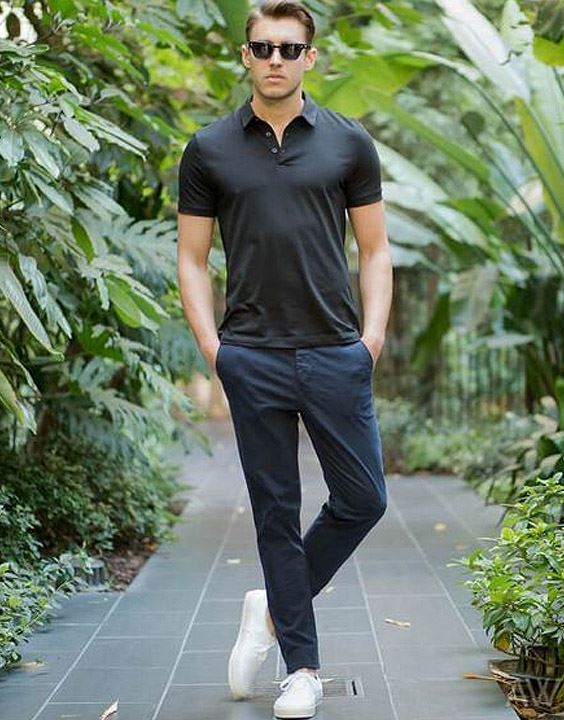 8 Awe-inspiring Casual Outfits For Men To Wear On 1st Date