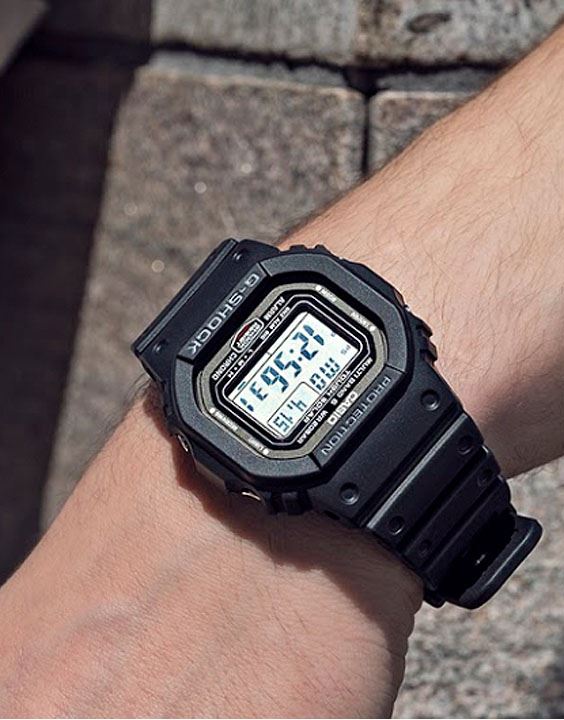 Digital Watches - different types of watches | Bewakoof Blog