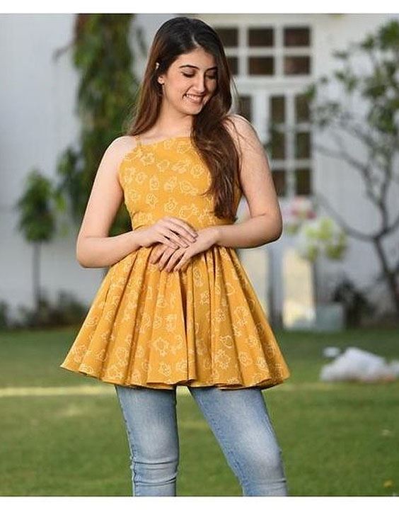 12 Stylish & Contemporary Kurta Designs For Women To Flaunt This Summer -  Bewakoof Blog