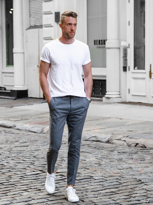 A Guide On Different Types Of T-shirts & How To Style Them