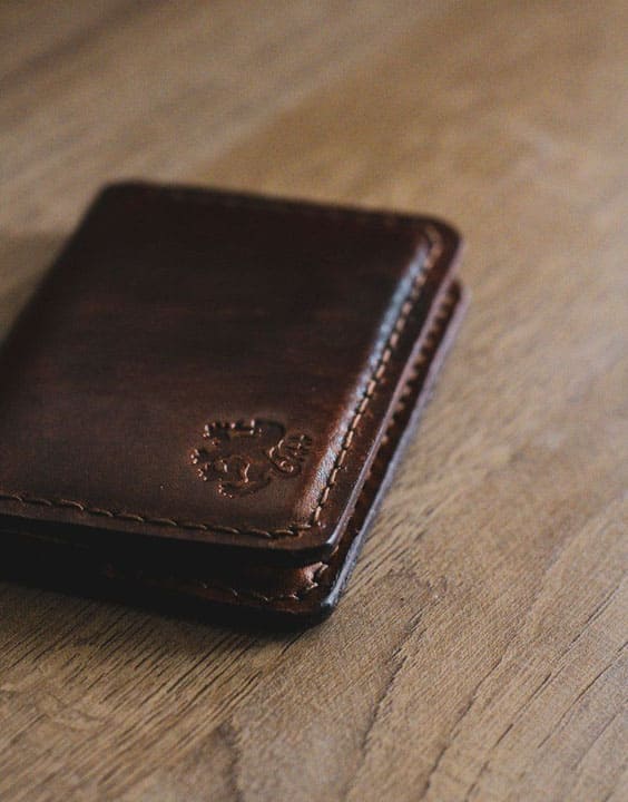 Wallet - Valentine gift ideas for him | Bewakoof Blog