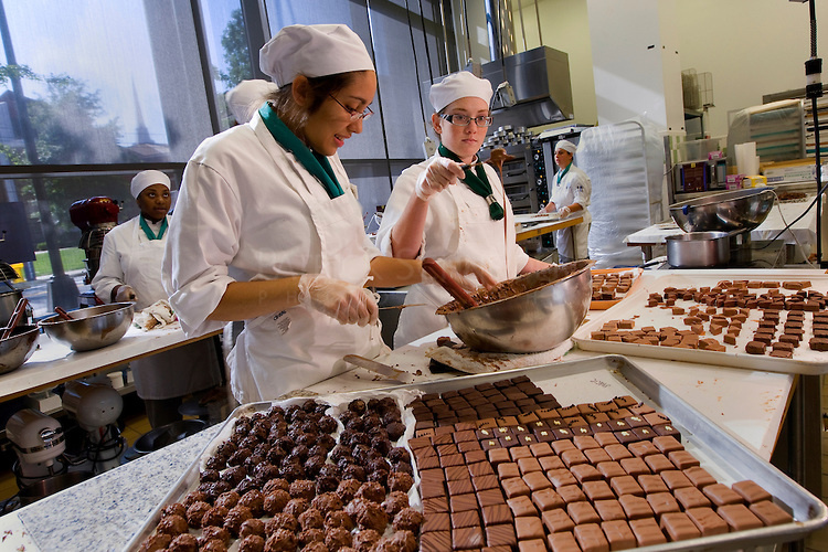 Utter | Like A Master Chef! 7 Top Culinary Schools from Around the