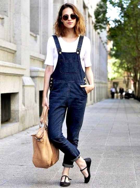 5 Ways to wear denim dungarees