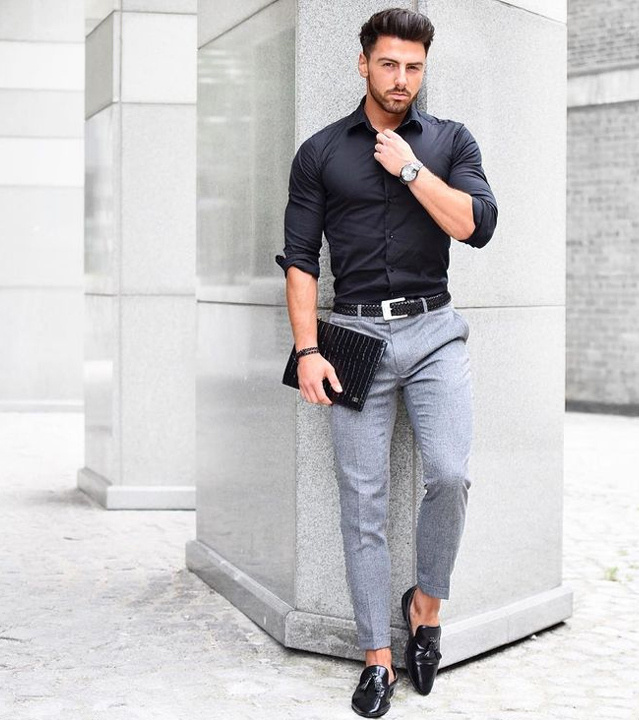 best color shirt with grey pants