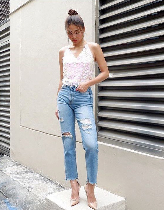 Ripped jeans outfit - Bewakoof blog