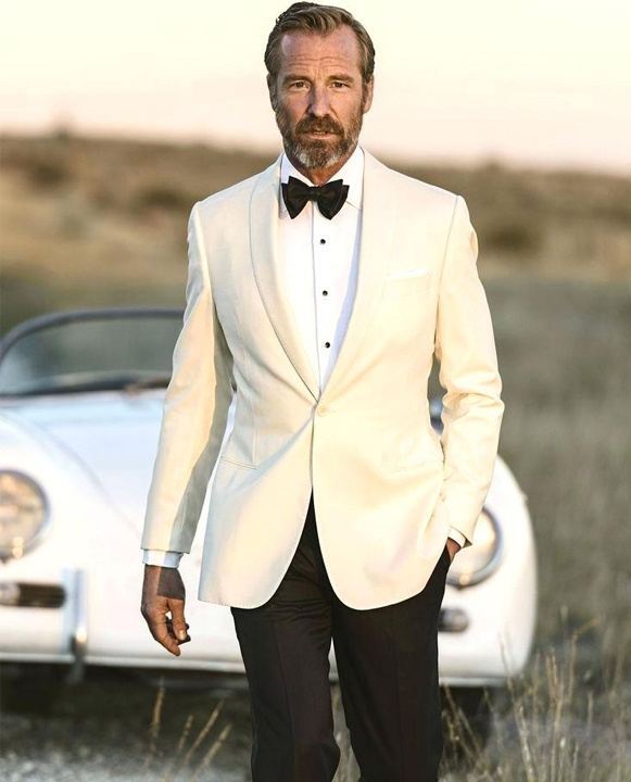 White Dinner Jacket - Bewakoof blog