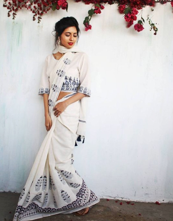 How To Look Slim In Saree: Ace The Traditional Look - Bewakoof Blog