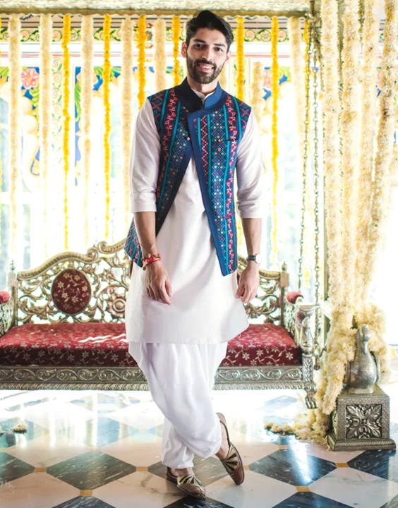 How To Wear Dhoti In Different Styles : Back To Basics!