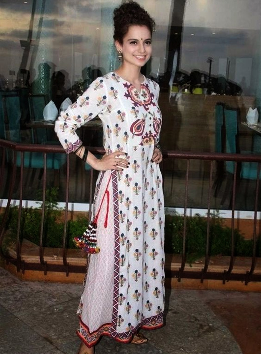 Bollywood Actress Ayesha Takia Sarees – bollywoodfashion