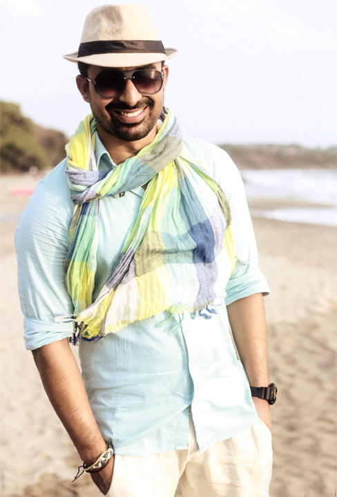 What To Wear In Goa: Cool Beach Outfits For Men And Women Bewakoof ...