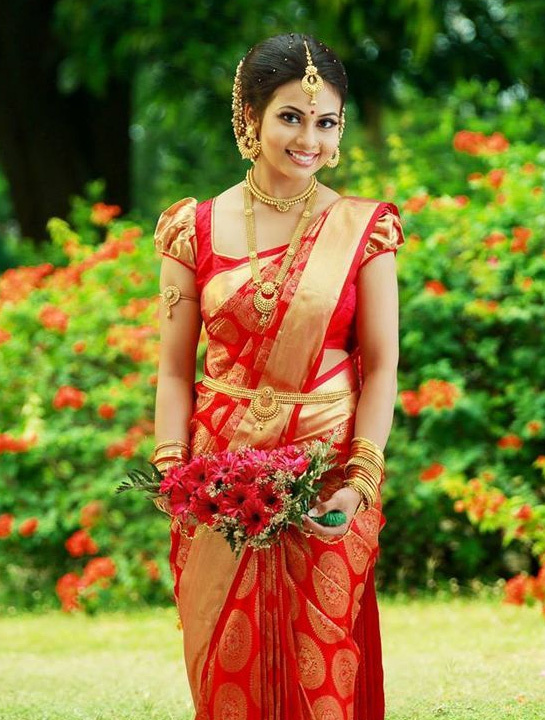 How to wear saree in South Indian style | Bewakoof Blog