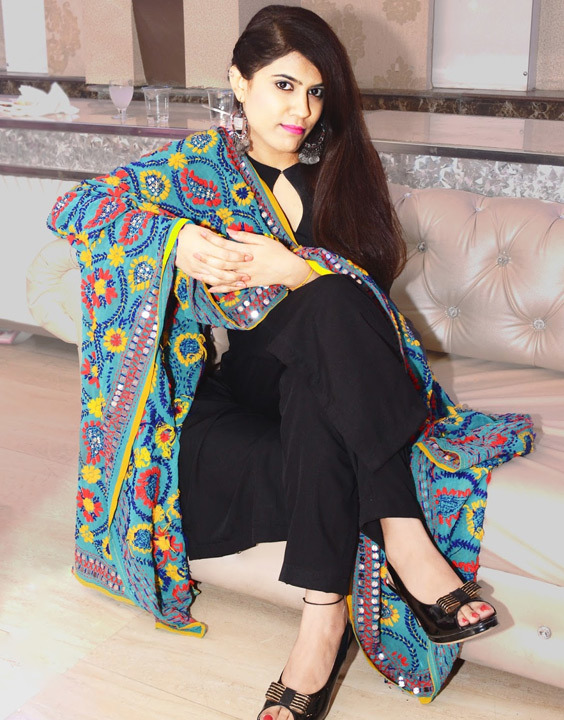 black suit with colourful dupatta