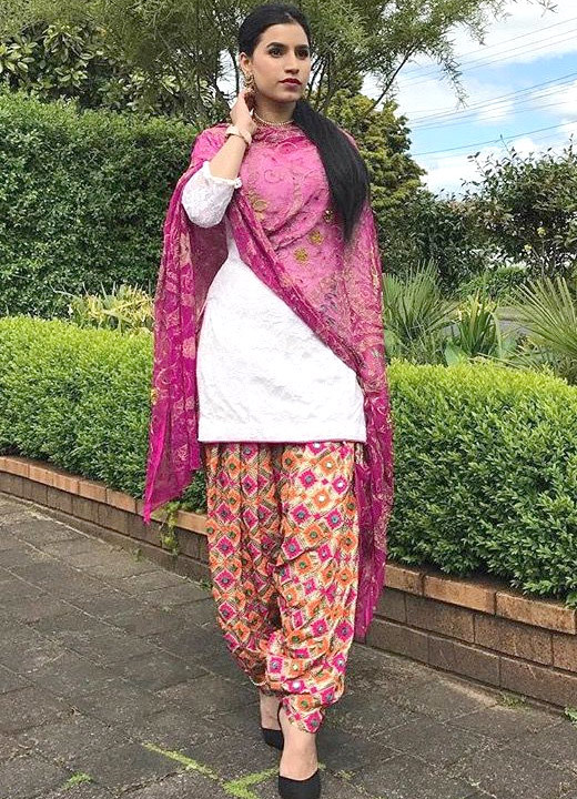 Printed salwars - Types of Salwar Pants - Bewakoof Blog