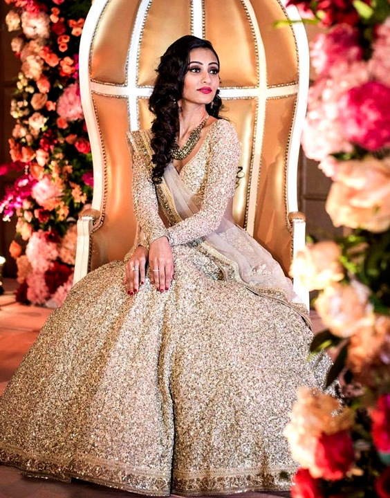 How To Wear Lehenga Saree And Slay It! - Bewakoof Blog