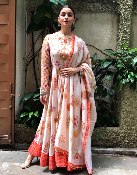 Bengali durga puja clearance dress