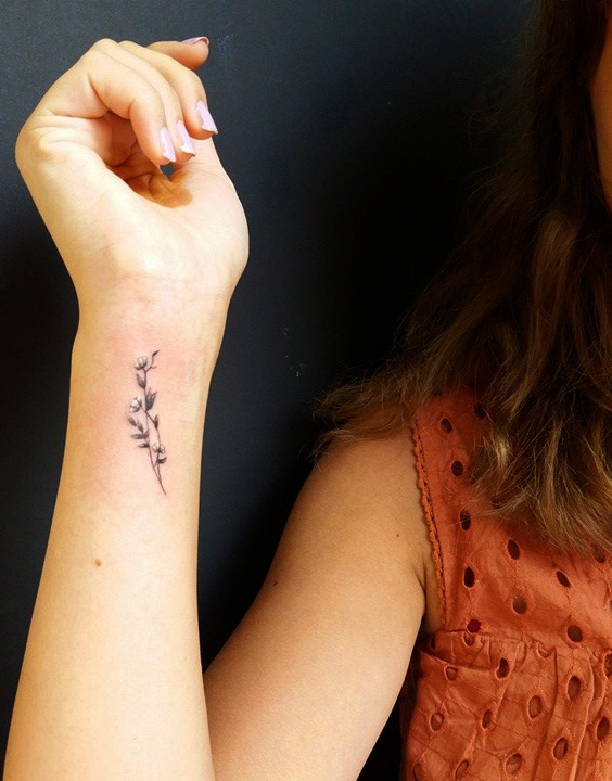 wrist tattoo women - Bewakoof blog