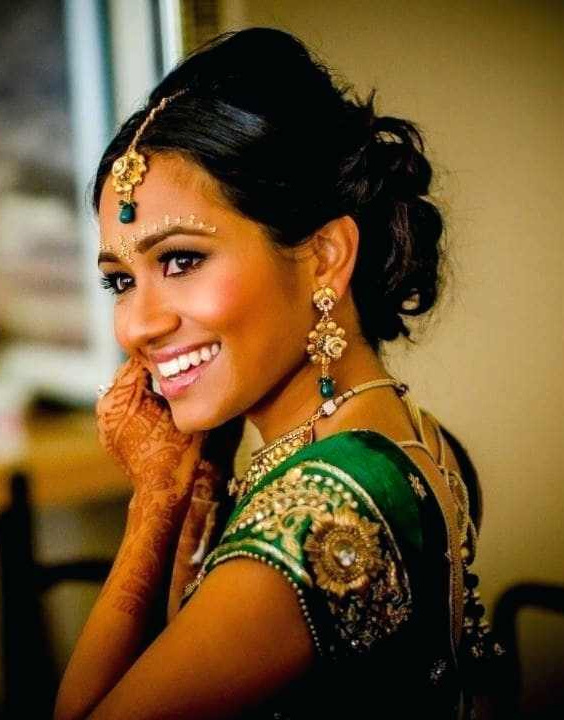 5 Indian Bridal Hairstyles That'll Make You Look Like A Stunner At The  Mandap! - Bewakoof Blog