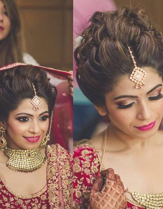 27 Jaw-dropping Inspirational Hairstyles with Gajra/Veni Which Makes You  Stand Out In Crowd – Dressup and Blossom