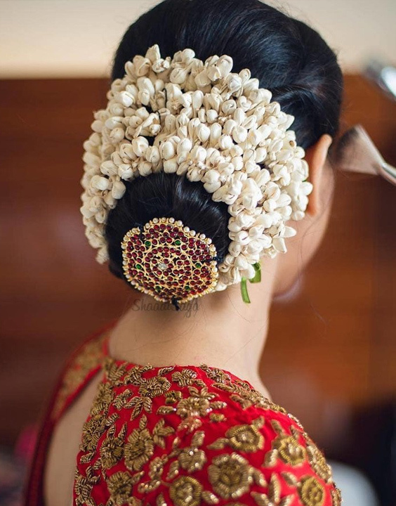 Gul Artificial Flowers Hair Bun Bridal Gajra – Indiatrendshop