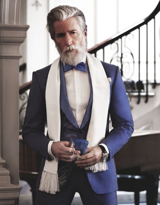 How to Wear a Scarf With Style and Confidence? | Dapper Confidential Shop