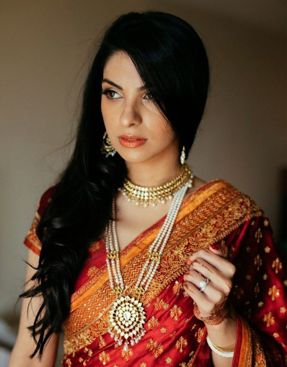 Hairstyles for Saree that you can use this Wedding Season - Baggout