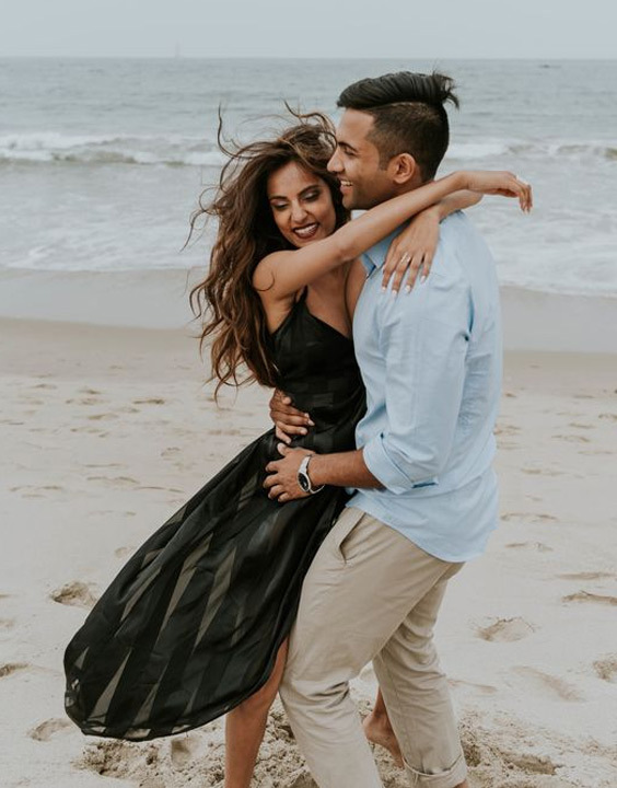 couple beach dress