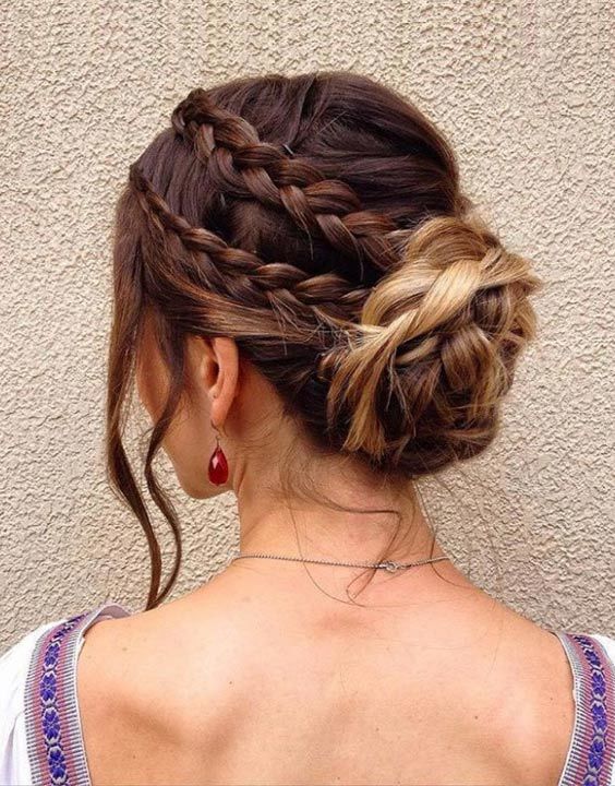 10 Easy Bun Hairstyles For You