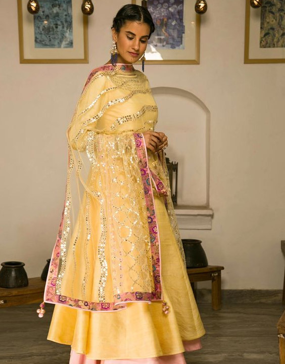 Gota patti dupatta - Different Types of Dupattas